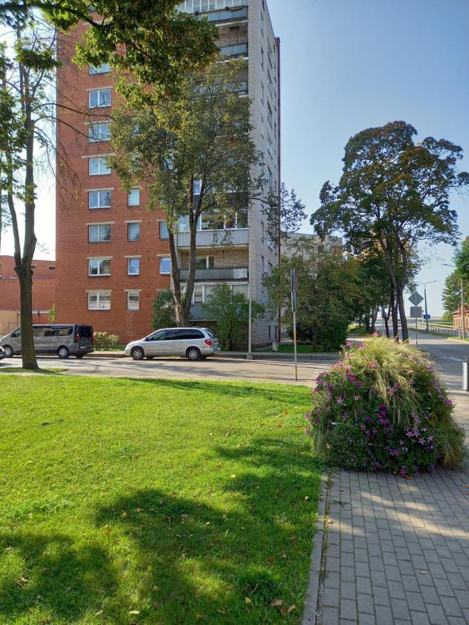 Imantas Apartment Daugavpils Exteriör bild